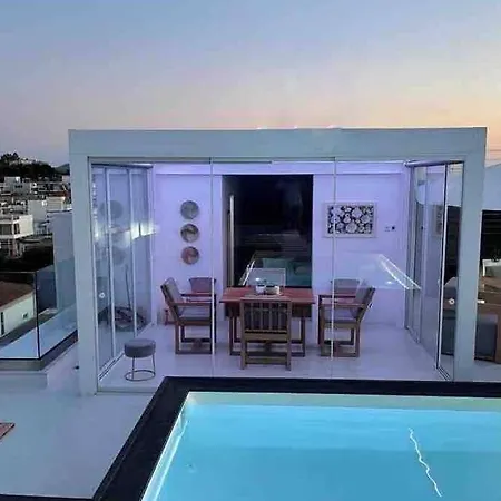 “Messinian View” Roof Top Pool Apartamento *